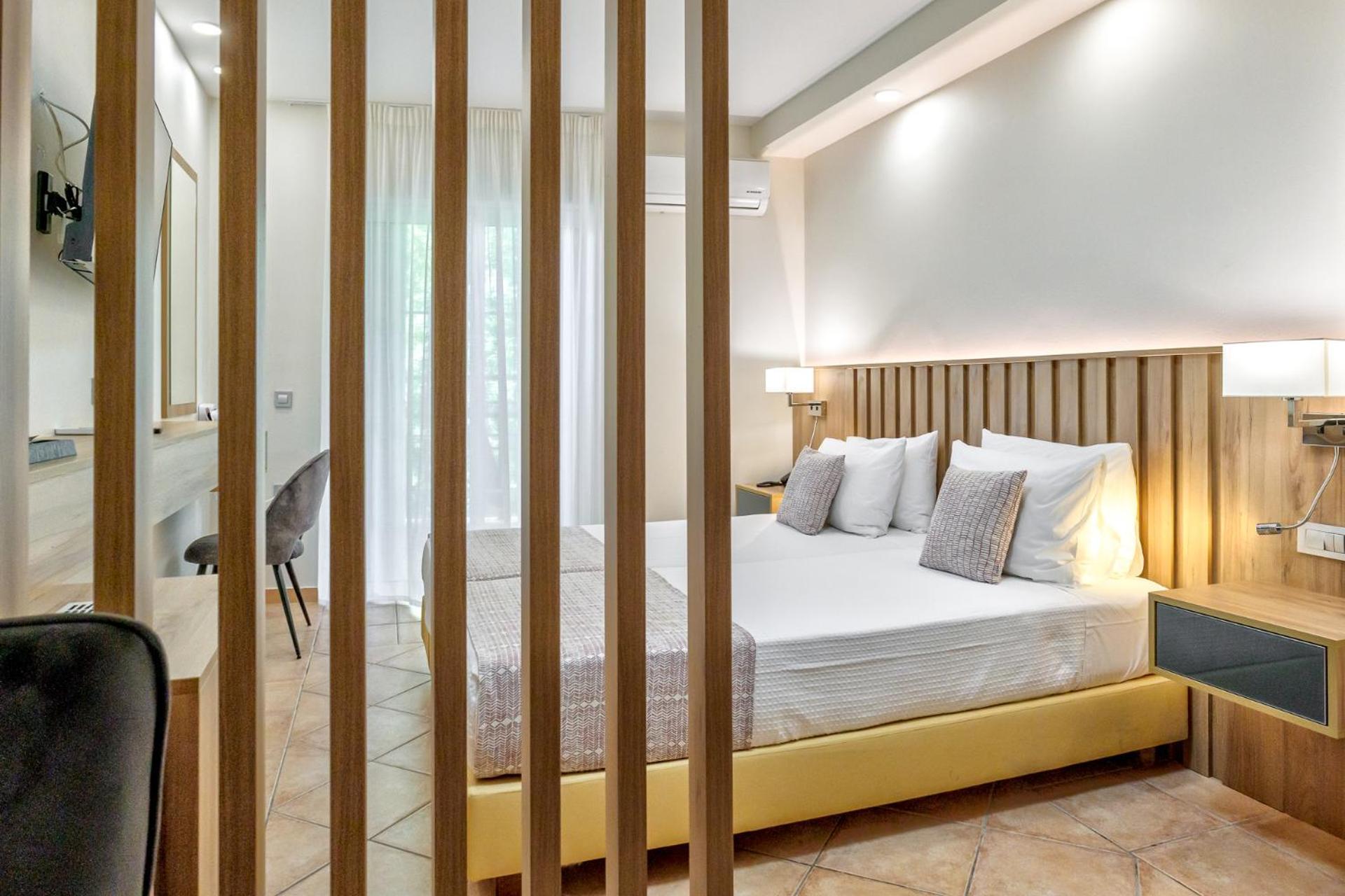 White Olive Premium Laganas Quarto foto